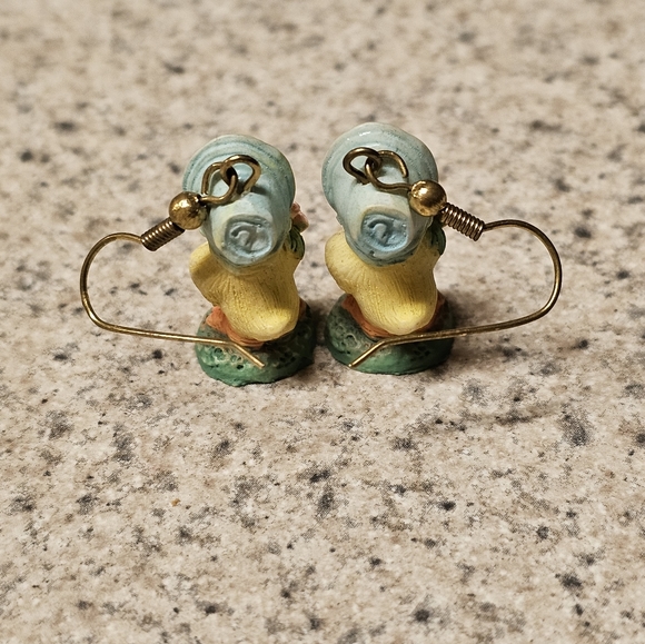 Vintage Resin Easter Chick Earrings - Picture 2 of 4